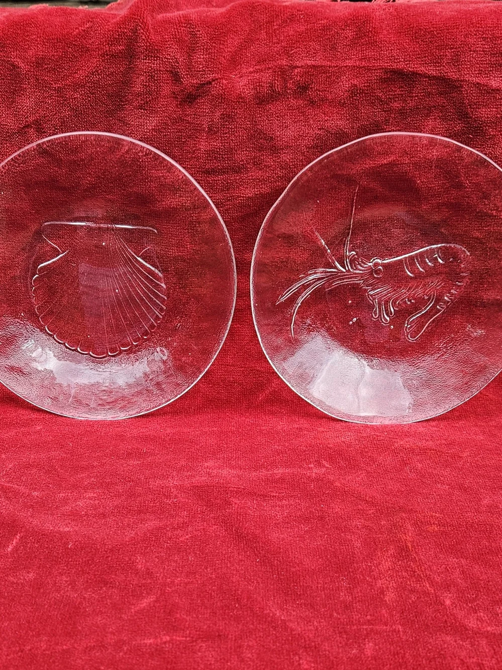 Set of 4 Clear Glass Seafood Motif Plates Appetizer Sized
